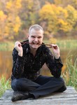 Денис из Москва ищет Девушку от 18  до 30