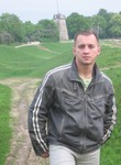 Знакомства в г. Санкт-Петербург: Maksim, 33 - ищет Девушку от 20  до 35